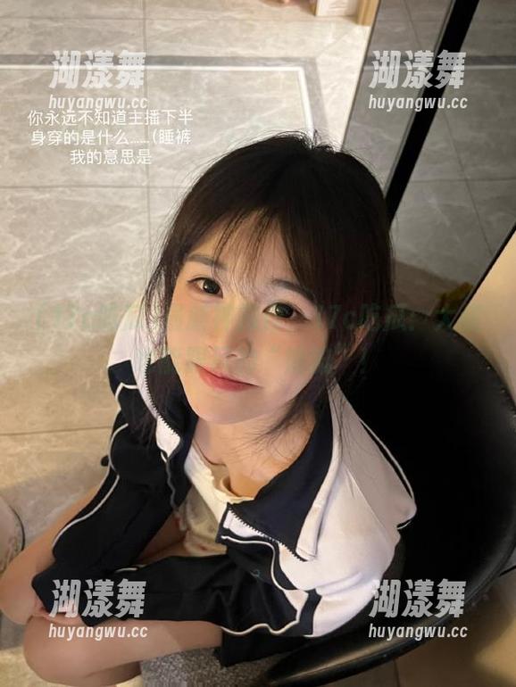 最新神操作，17c吃瓜：大叔也能跟风的“潮流”！