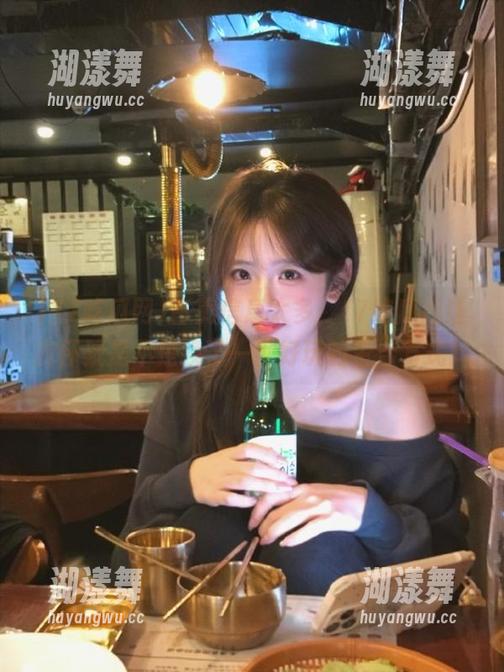 首页信息太多，17吃瓜网让我怀疑是不是换了一种好玩的生活方式？