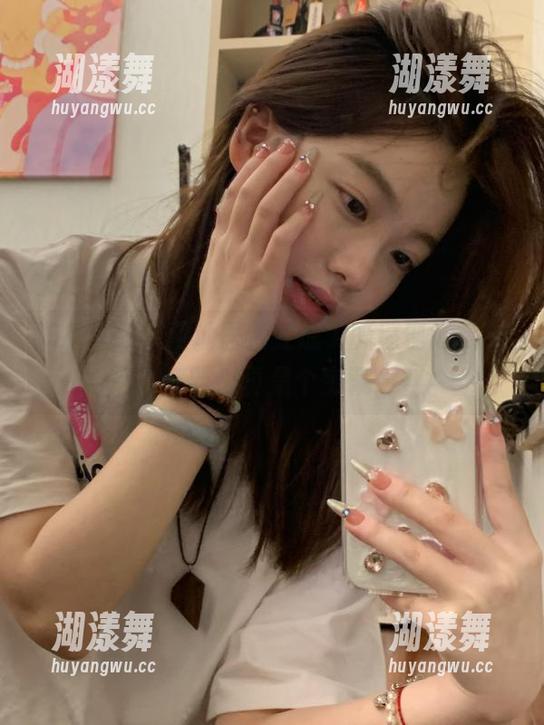 网址居然变成了撕逼现场，517吃瓜真是个宝藏