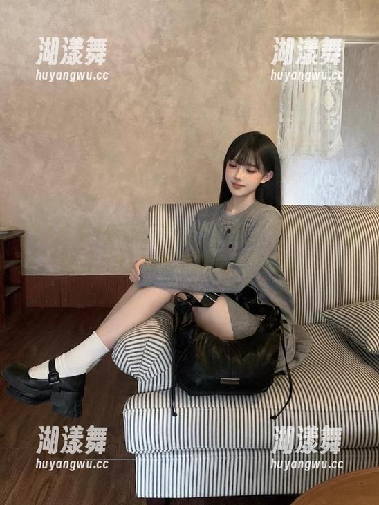 你还在等什么？快分享你的瓜圈秘密，51吃瓜苹果版已经登场！