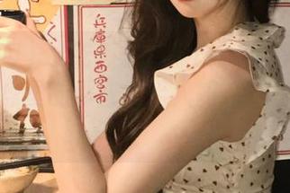 51吃瓜最新热议：说说娜娜在百度网盘里的那些“无人知”的悲惨故事！