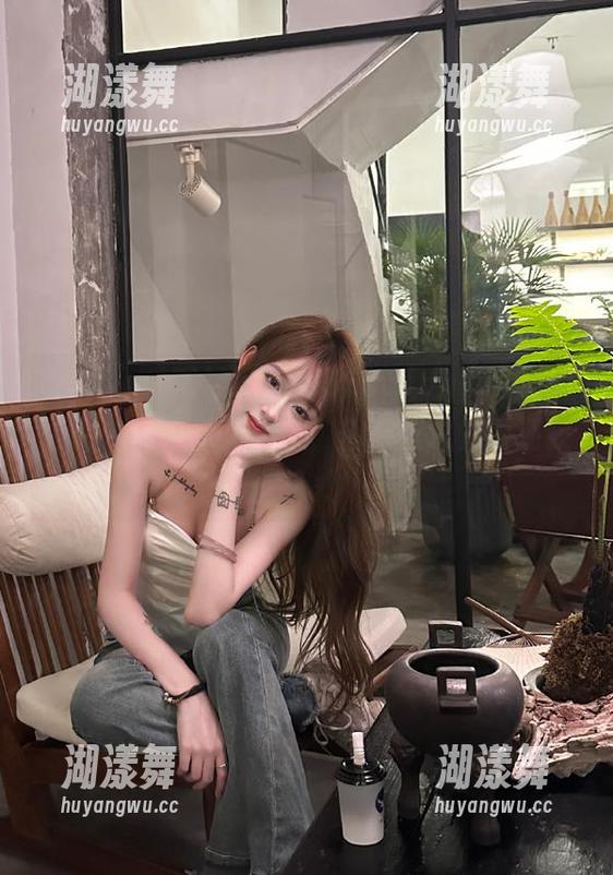 聊起www.51cgfun，身边的人总说瓜是永久供应，但心里总觉得还缺点啥！