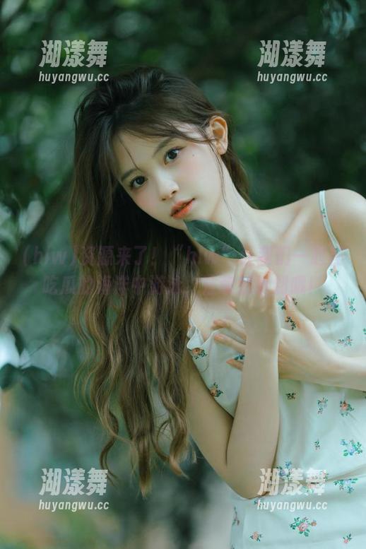 资源来了！“hlw”让我们一起在吃瓜的海洋中游泳，注意别呛到哦！