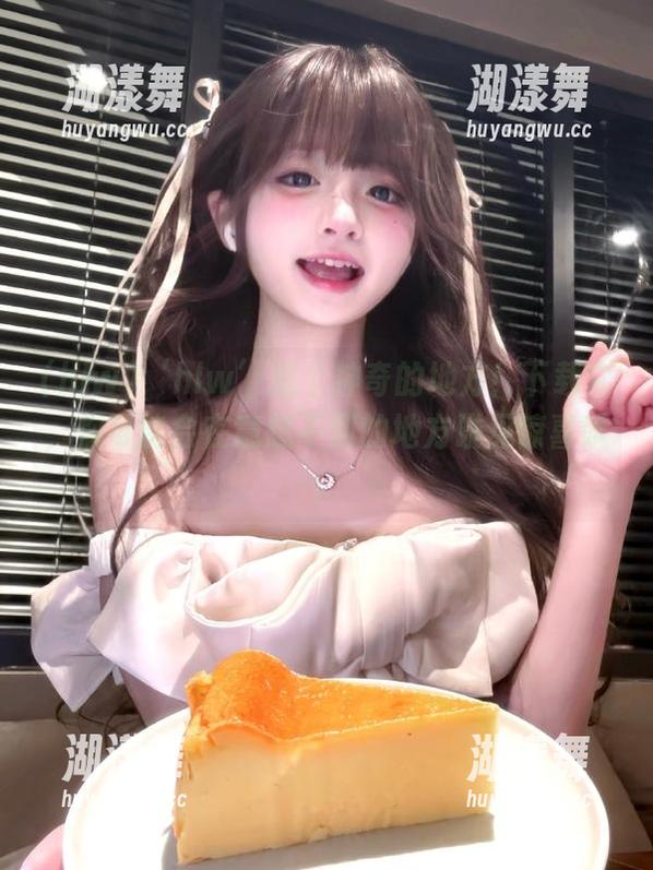 ‘hlw’是个神奇的地方！下载它，你可能会在意想不到的地方碰见惊喜哦！