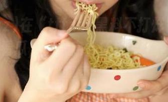 在“tttzzz黑料不打烊肾虚18连”观看瓜，你肯定会怀疑人生，哈哈，真香！