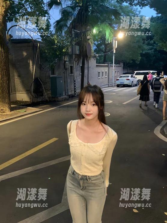 黑料从zztt155.ccm官网流出，没想到我的追星路居然如此坑爹！