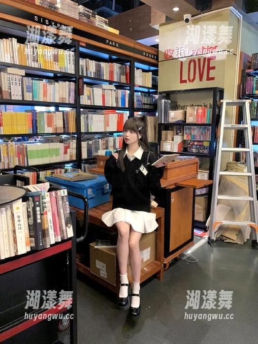 冲哥黑料 冲哥黑料:冲进入口,谁说黑料不能秀恩爱?