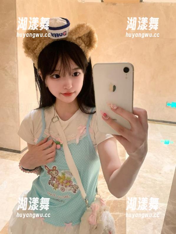 厌倦了无趣的生活？来‘吃瓜天堂’网址，这儿就是乐趣源泉！