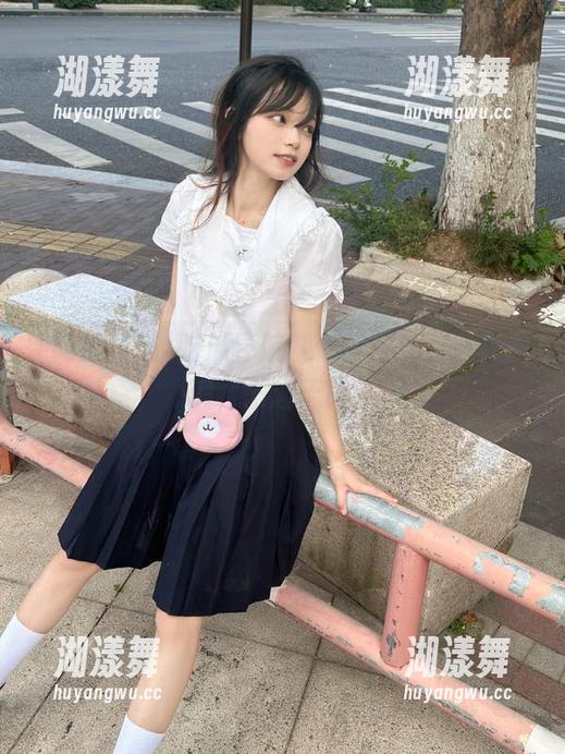 吃瓜导航就像找网址，真真假假，乐趣无限。