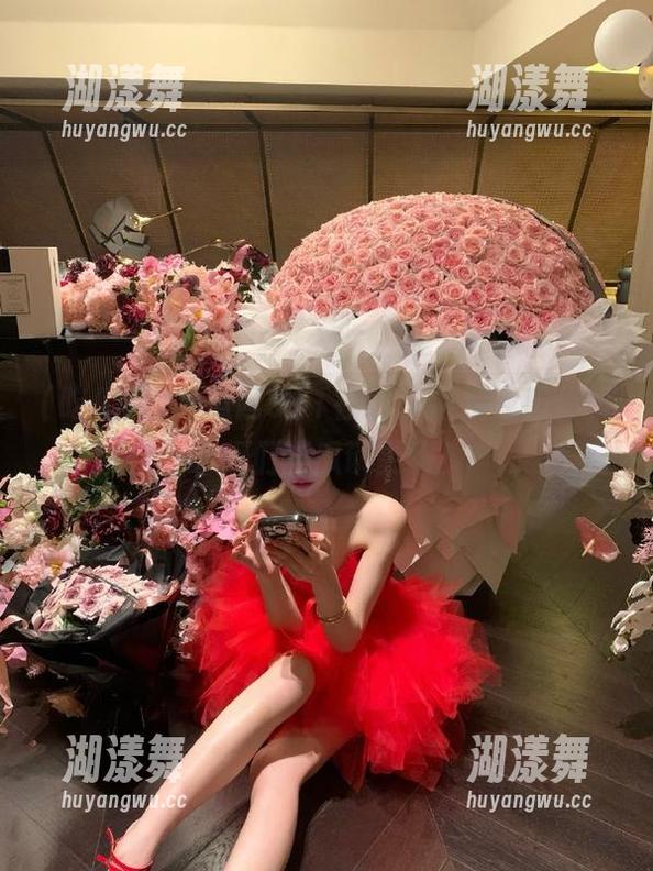 吃瓜网 吃瓜网911在线,链接我和你,让我们的瓜谈更甜!