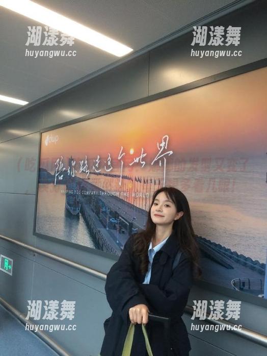 吃瓜网 吃瓜网官网:娜娜的发型又变了,误打误撞竟然让人每天想多看几眼!