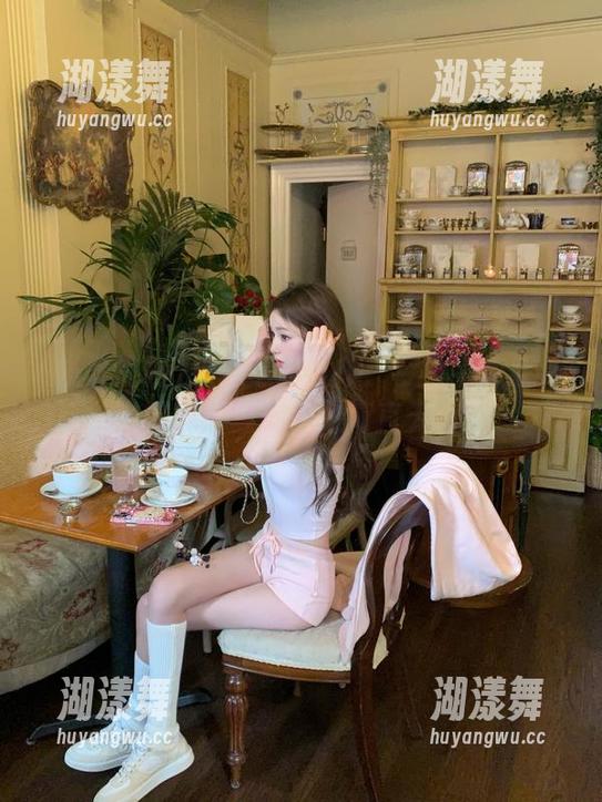 扒哥黑料发布：今日热点事件中的那些骚操作，简直无语！