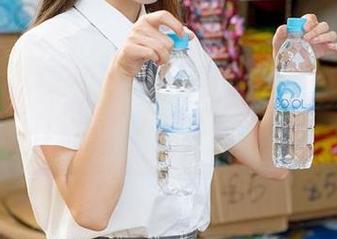 海角吃瓜首页黑料集中营，都是谁在背后操作的呀？