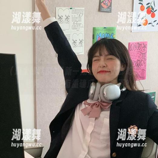 最新一期的“瓜太郎吃瓜”官网：听说有重磅瓜，上车不？