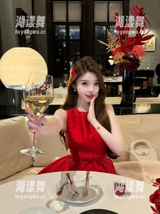 哪里有靠谱的黑料不打烊在线观看地址，绝对又是个剧情反转的货！