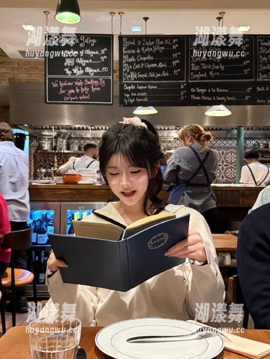 黑料不打烊 偷偷告诉你,黑料不打烊的安卓入口带你直击真相,这可是一手资源!