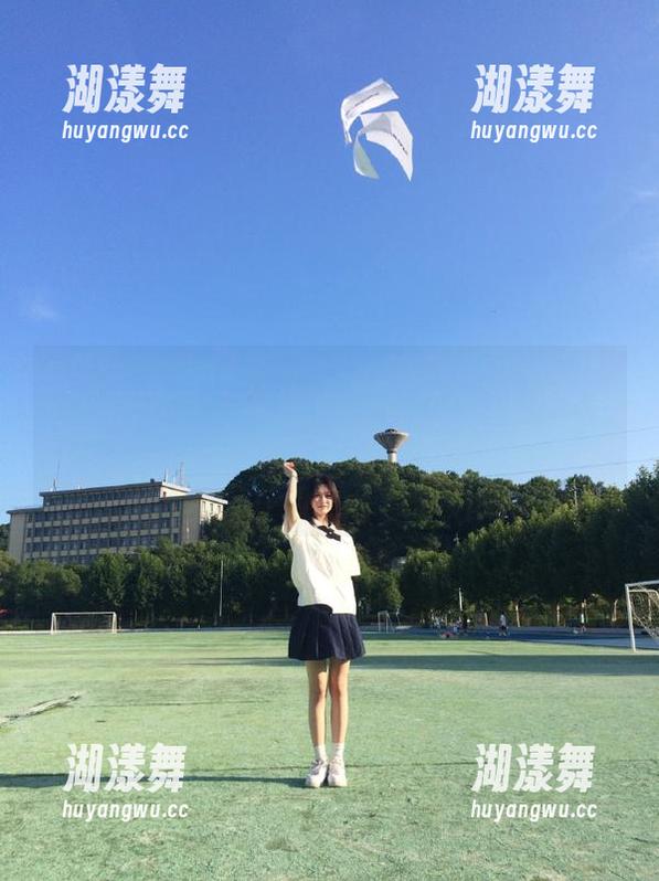 做个快乐吃瓜群众，观看“黑料正能量”的同时，顺便探探index.php的深意！