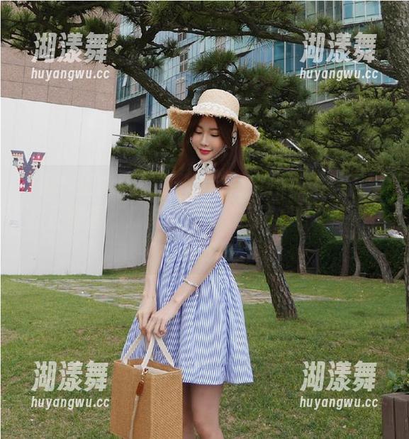 这是个什么鬼？“黑料正能量不打烊”播放的新视频简直刷新我的三观！