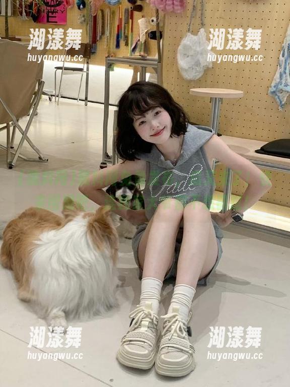 黑料网 黑料网免费发布,瓜又来了!快来围观吧,连我家大爷都不想错过!