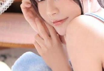“黑网料”惊现传送门，一踩就送到热辣八卦现场，绝对不虚此行！