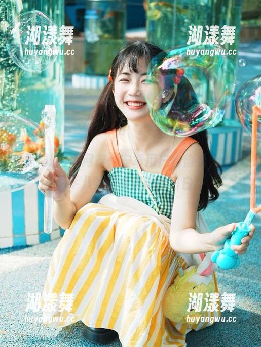 黑网料 黑网料:安卓用户偷偷看,但剪刀手八卦圈看得明明白白!
