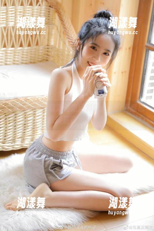 听朋友说黑网料的资源很有意思，我却是在看花了眼。